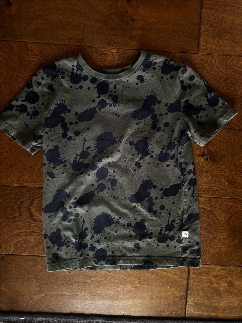 Tommy Bahama Olive Green Tee with Navy Splatter
